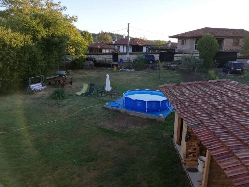 Guest House Yana Tŭrkasheni Dış mekan fotoğraf