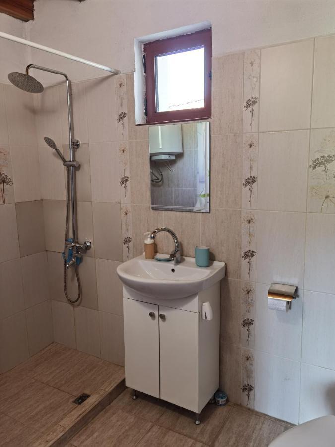 Guest House Yana Tŭrkasheni Dış mekan fotoğraf