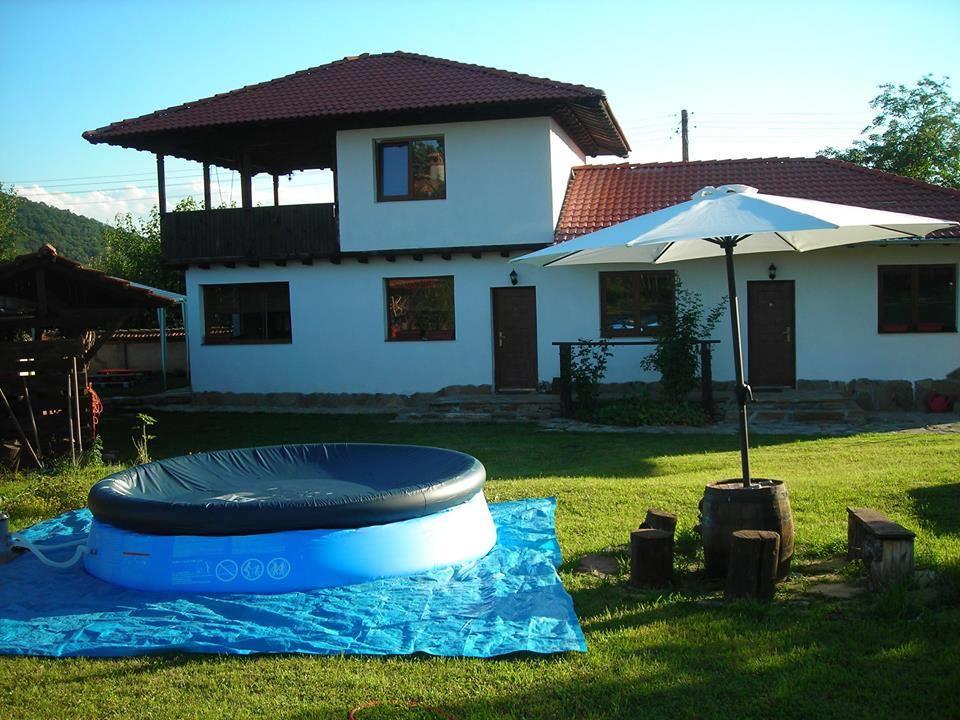 Guest House Yana Tŭrkasheni Dış mekan fotoğraf