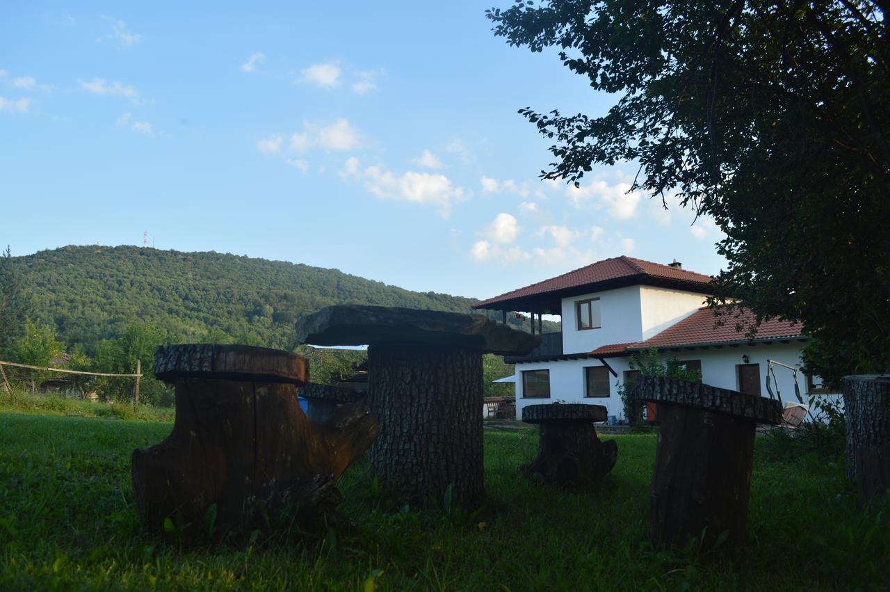 Guest House Yana Tŭrkasheni Dış mekan fotoğraf